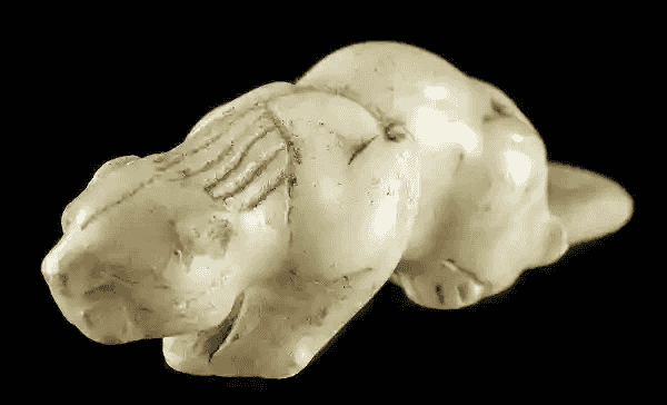 تمثال حيواني
